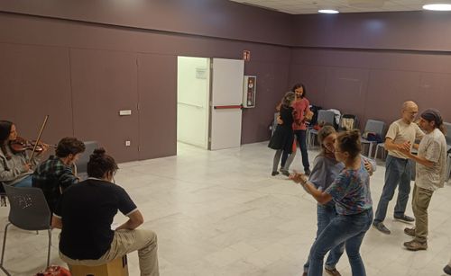 Taller i ballada enllaunada / Sarau - Qrambla - Girona